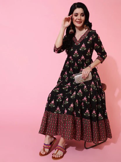 Cotton Calf Length Flared 3/4 Sleeve Printed V-Neck Kurta