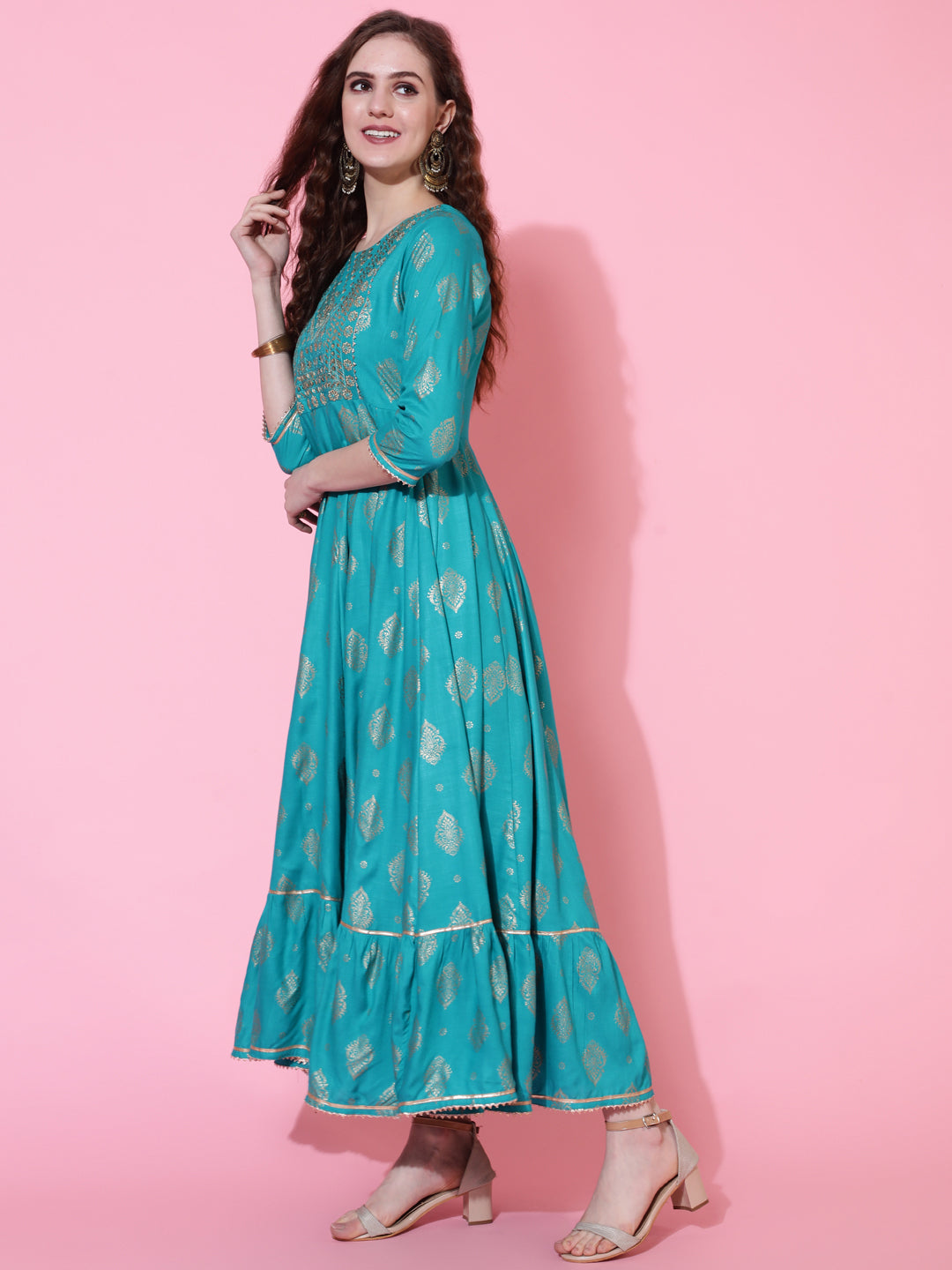 Rayon Printed Calf Length Flared 3/4 Sleeve Round Kurta