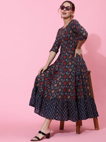 Cotton Calf Printed Flared 3/4 Sleeve Round Kurta