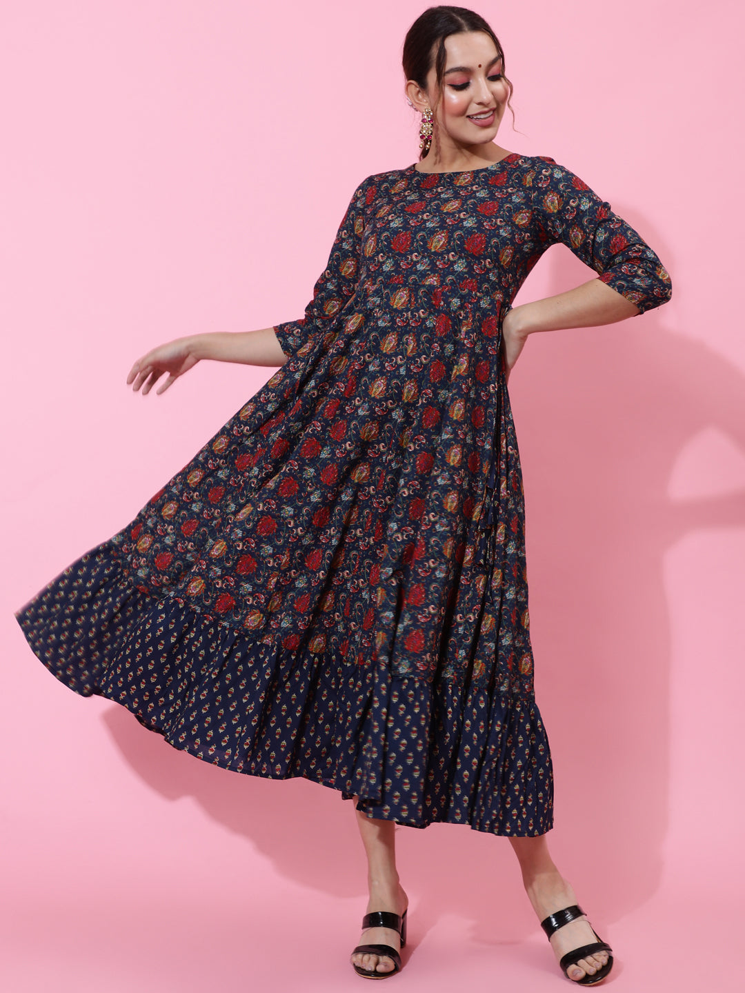 Cotton Calf Printed Flared 3/4 Sleeve Round Kurta