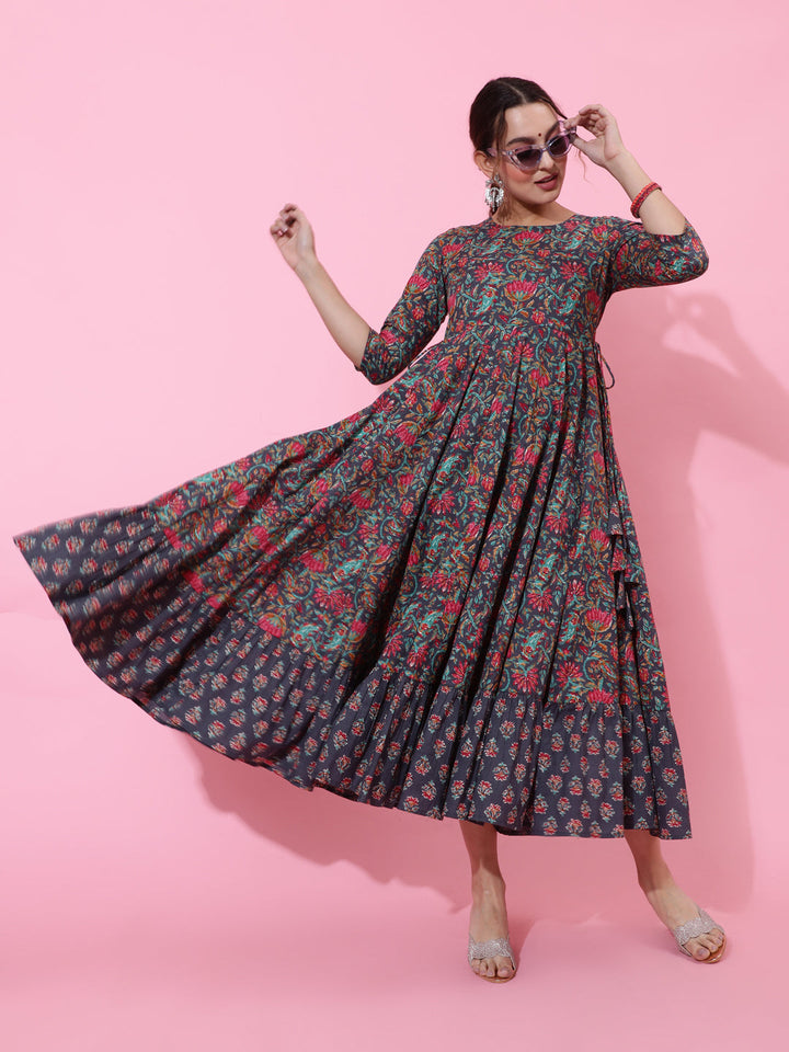 Cotton Calf Printed Flared 3/4 Sleeve Round Kurta