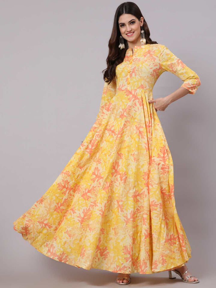 Cotton Full Length Printed Flared 3/4 Sleeve Collar Neck Kurta