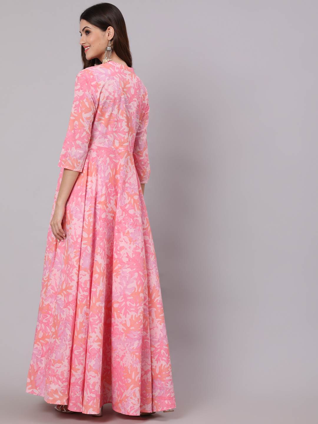 Cotton Full Length Printed Flared 3/4 Sleeve Collar Neck Kurta