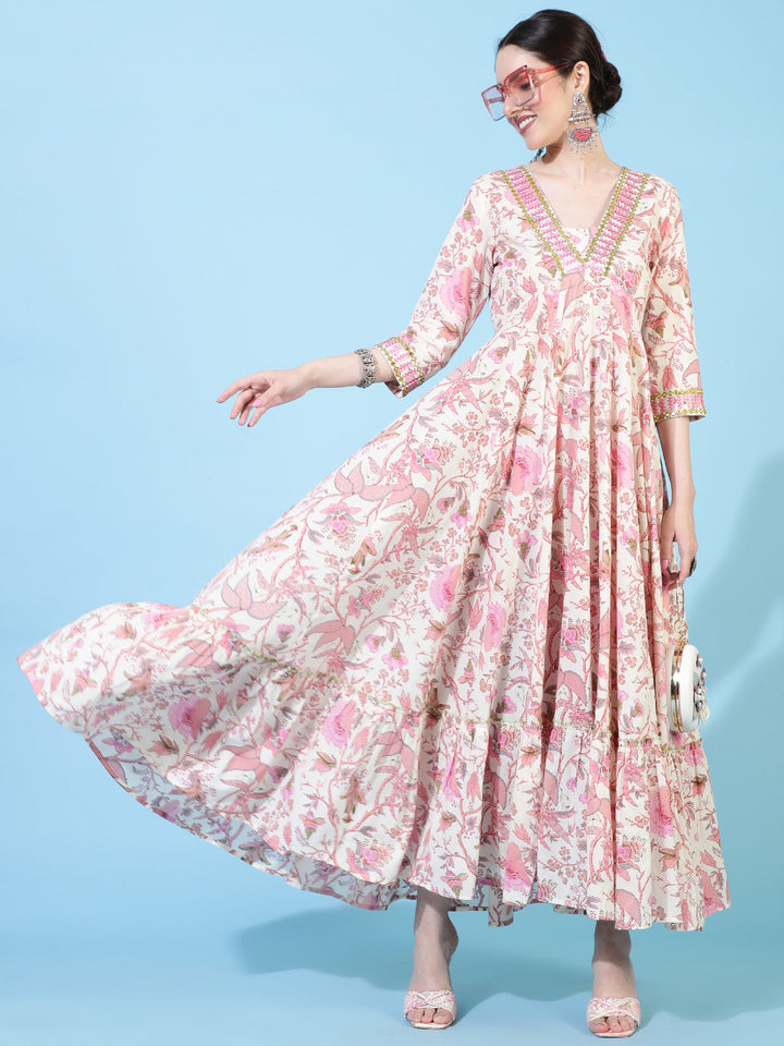 Cotton  Full Length Printed Flared 3/4 Sleeve V-Neck Kurta