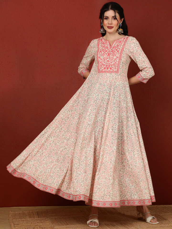 Cotton  Ankle Length Length Printed Flared 3/4 Sleeves Round Kurta