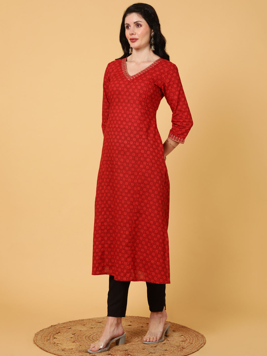 Cotton  Calf Length Printed Straight 3/4 Sleeves V-Neck Kurta
