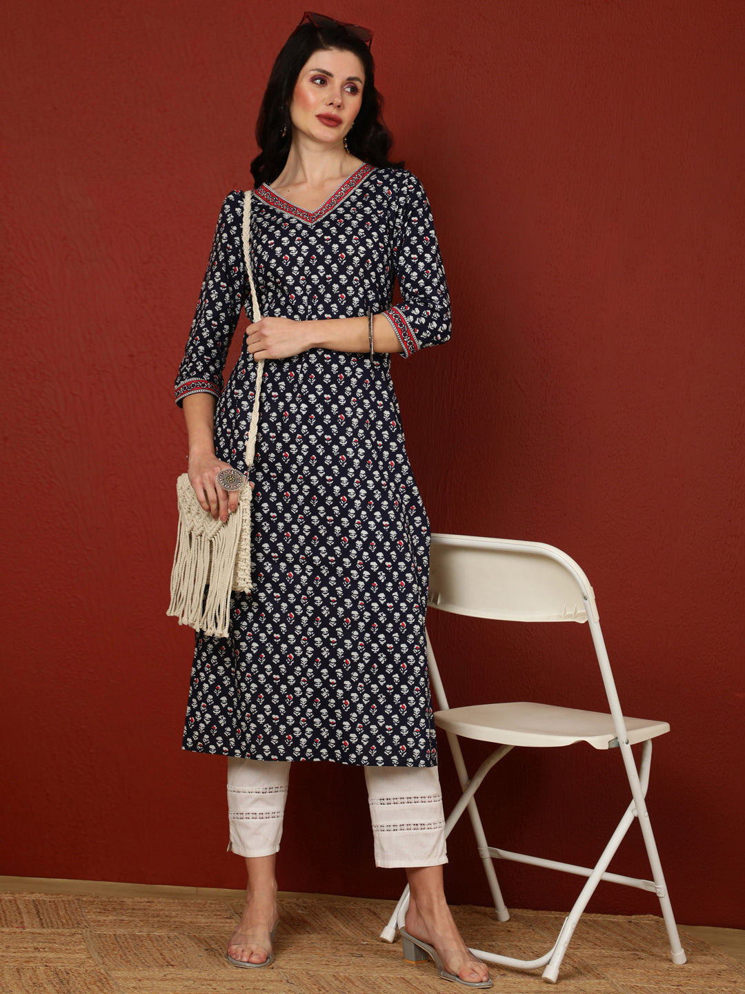 Cotton Calf Length Printed Straight 3/4 Sleeves V-Neck Kurta