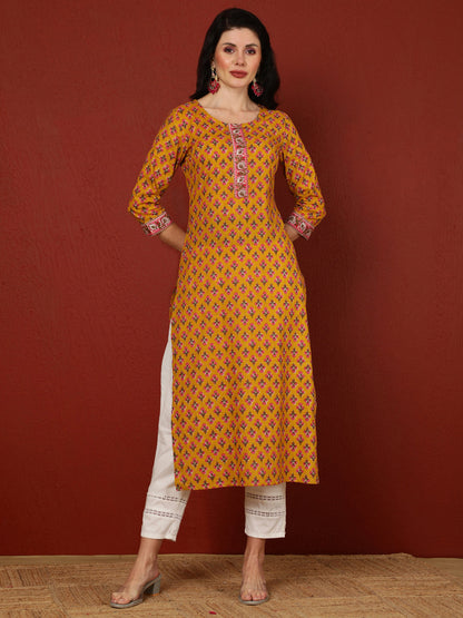 Cotton Calf Length Printed Straight 3/4 Sleeves Round Kurta