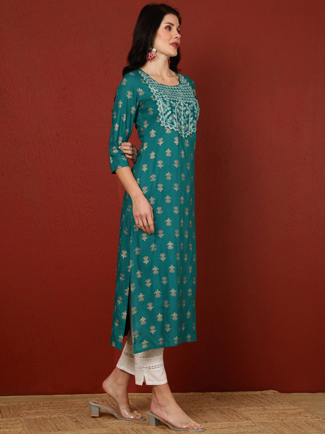 Rayon Calf Length Printed Straight 3/4 Sleeves Round Kurta