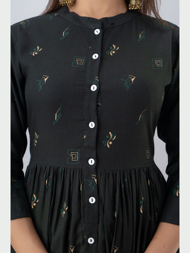 Cotton Printed Mandarin Neck 3/4 Sleeve Flared Ankle Length Kurta