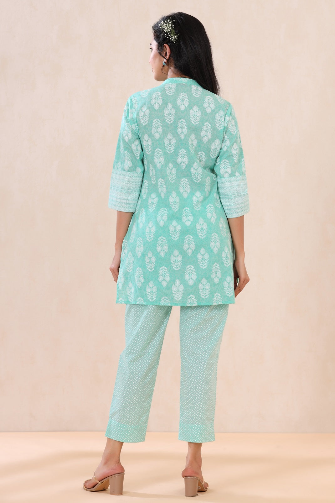 Mint Cambric Printed High-Low Kurta Pant Set
