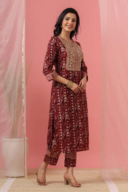 Women`s Red Chanderi Silk Embroidered Straight Kurta Sets