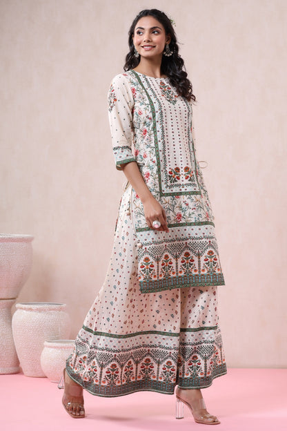 Women`s Ivory Cambric Printed Straight Kurta Sets