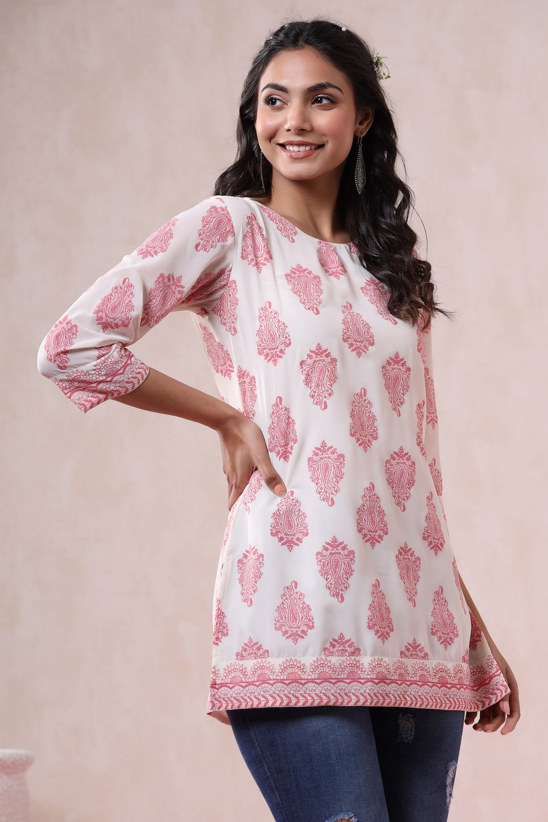 Pink & Multi Georgette Printed Straight Tunic