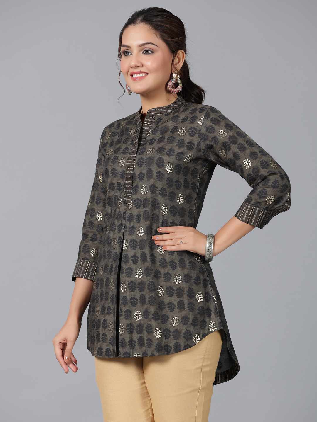 Black Muslin Printed High-Low Straight Tunic