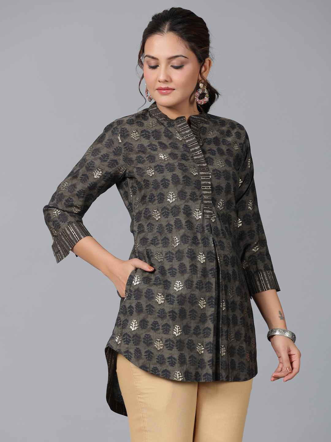 Black Muslin Printed High-Low Straight Tunic