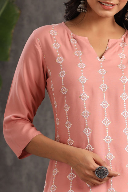 Onionpink Rayon Embroidered Straight Kurta