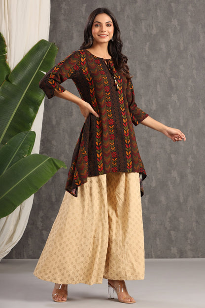 Women`s Black Rayon Printed Asymmetric Kurta