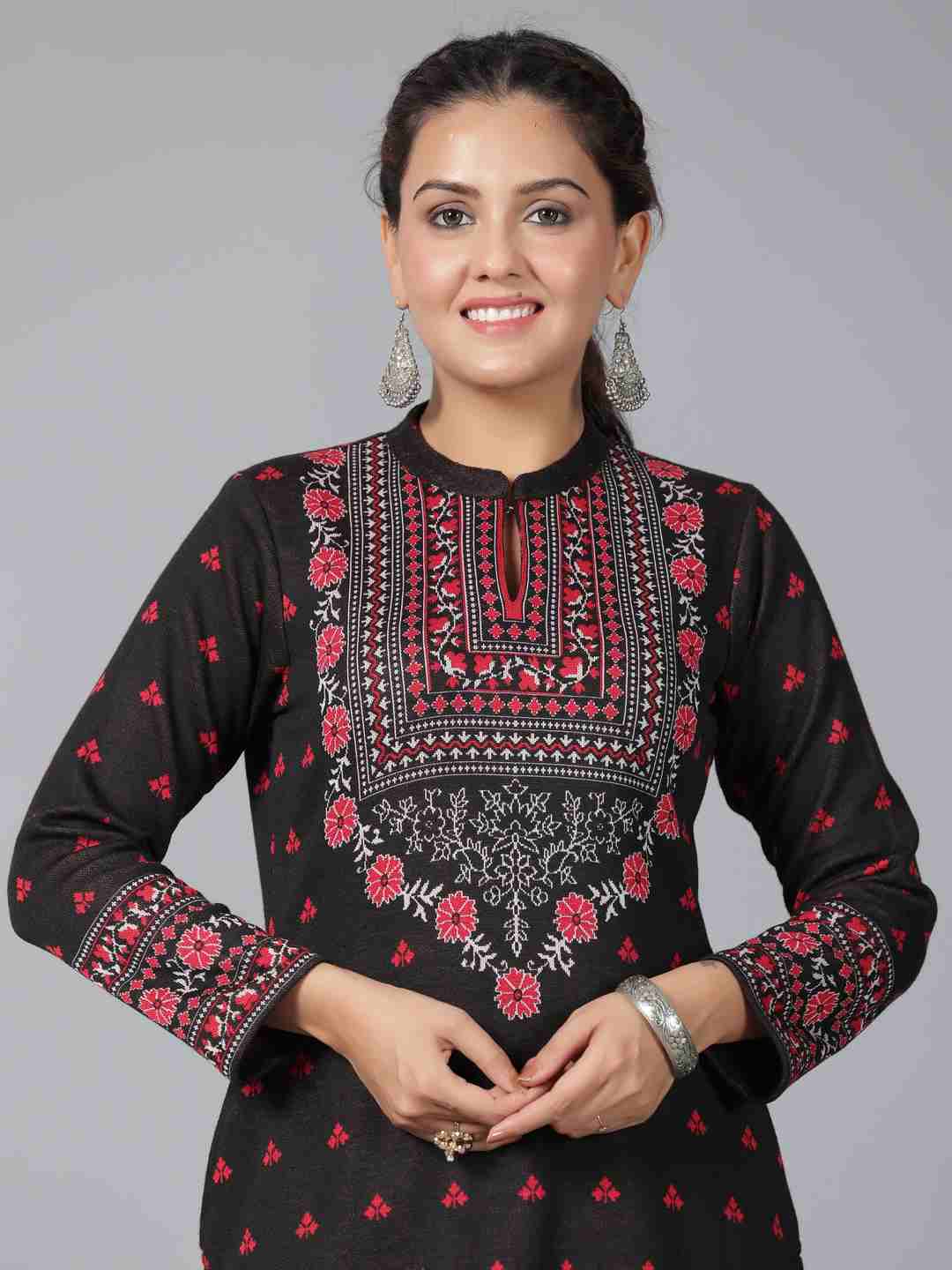Black Printed Woolen Straight Kurta