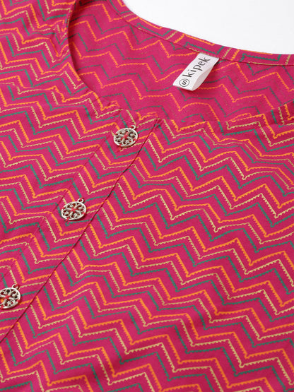 Cotton Chevron Print Straight Kurta Skirt Set