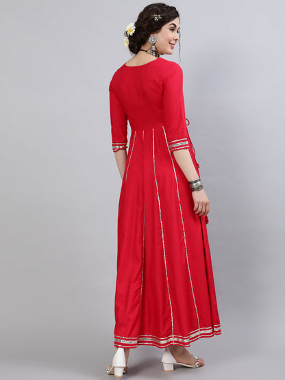 Women Rayon Slub Round Neck 3/4 Sleeve Embroidered Flared Kurta