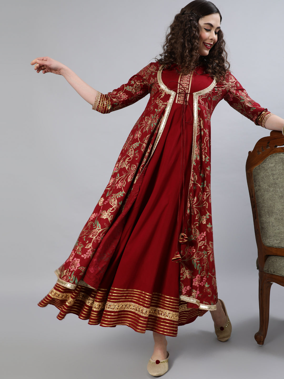 Women Rayon Round Neck 3/4 Sleeve Printed Flared Kurta Indo Western