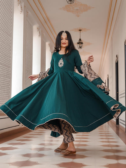Munga Green Pittan Work Anarkali Suit Set