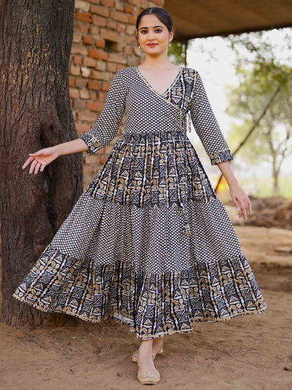 Black Rayon Printed Dress Wholesale Manufacturer Supplier Trendphoria Black Rayon Printed Dress Wholesale Manufacturer Supplier Trendphoria