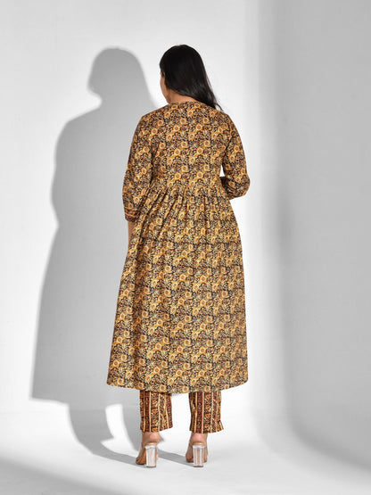 Printed Pure Cotton 3/4 Sleeve Kurta And Trouser Set