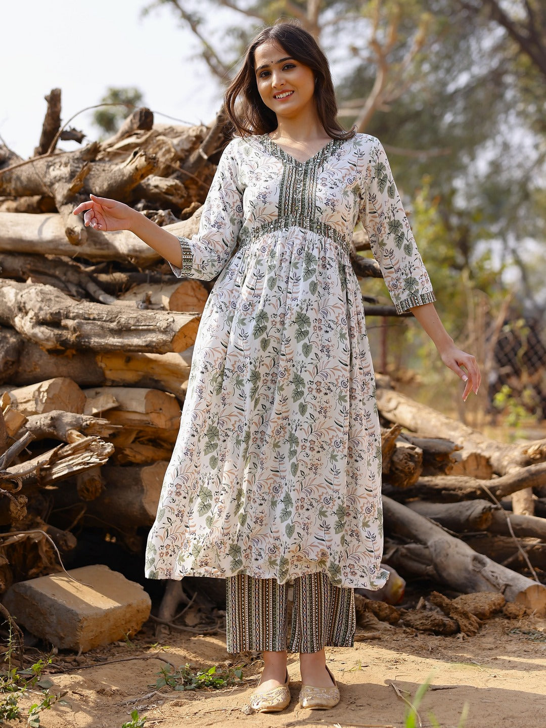 Printed Viscose Rayon 3/4 Sleeve Kurta And Trouser Set