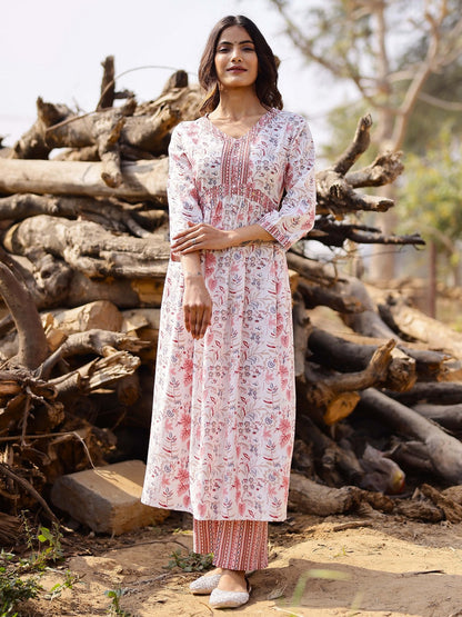 Printed Viscose Rayon 3/4 Sleeve Kurta And Trouser Set
