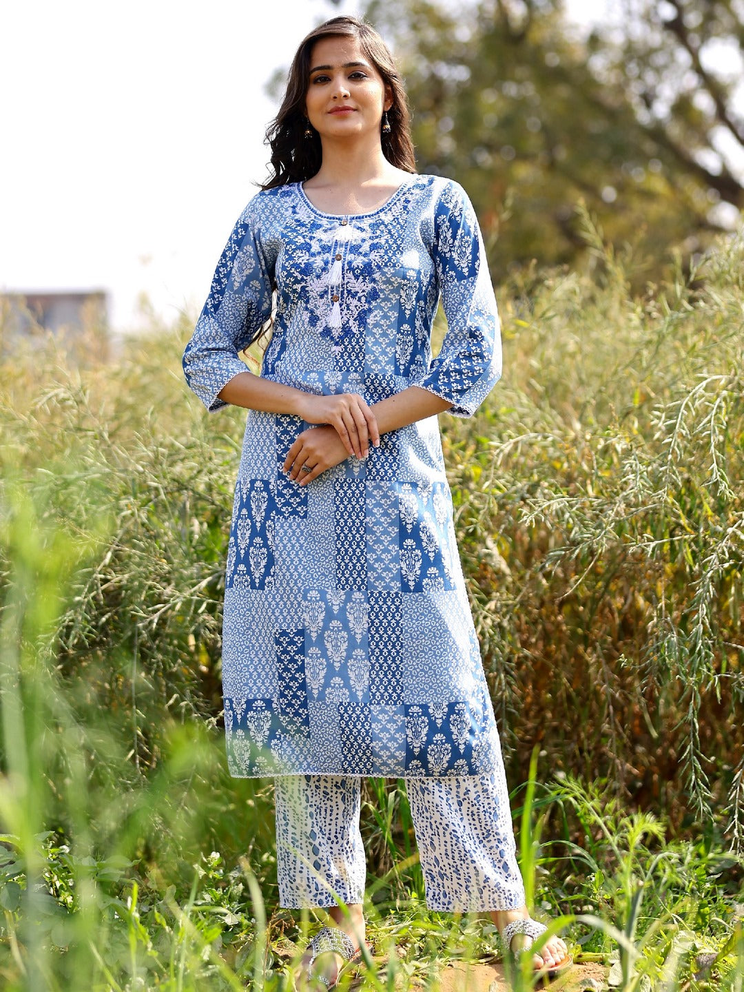 Embroidered Viscose Rayon 3/4 Sleeve Kurta And Trouser Set