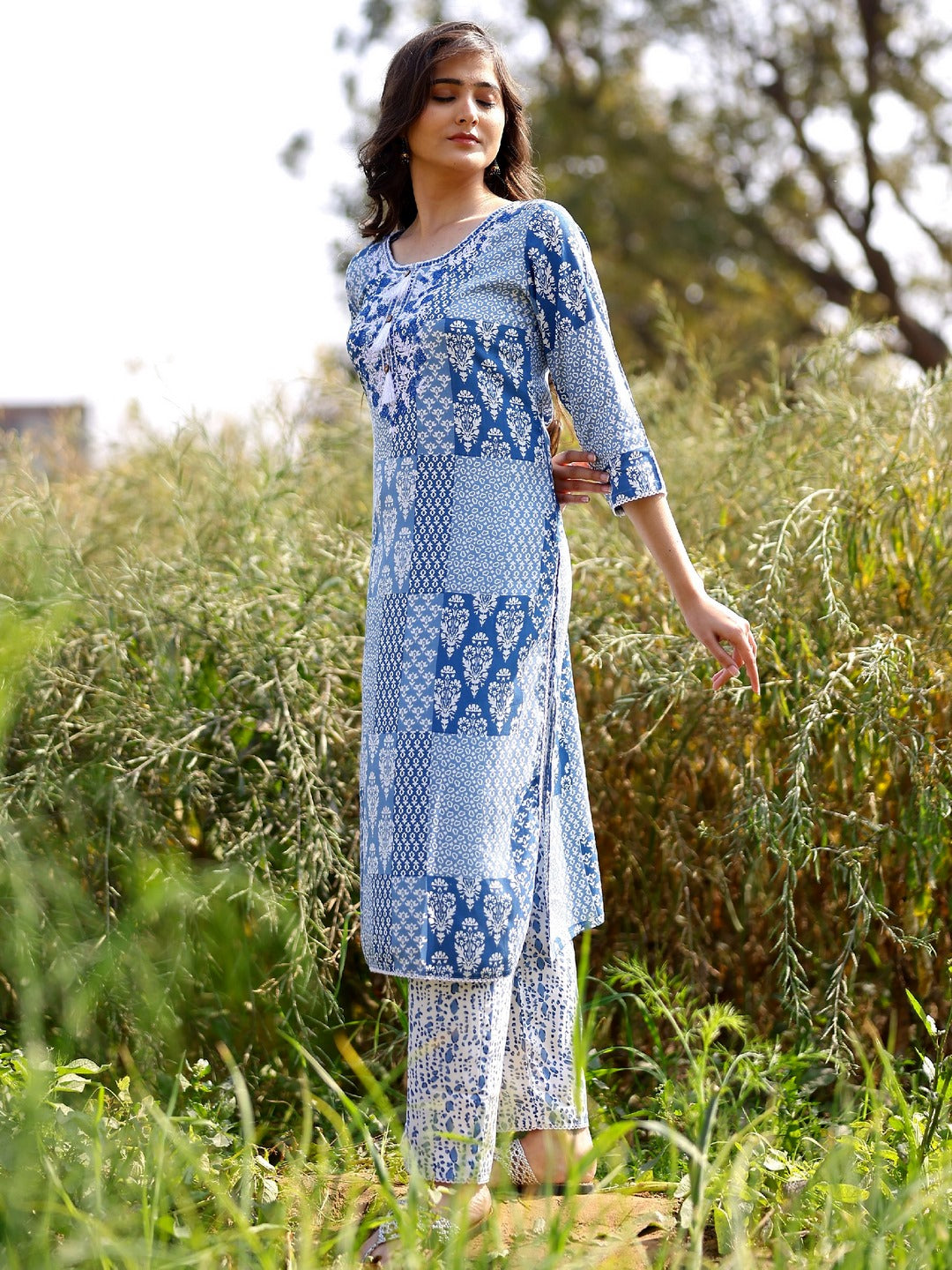 Embroidered Viscose Rayon 3/4 Sleeve Kurta And Trouser Set