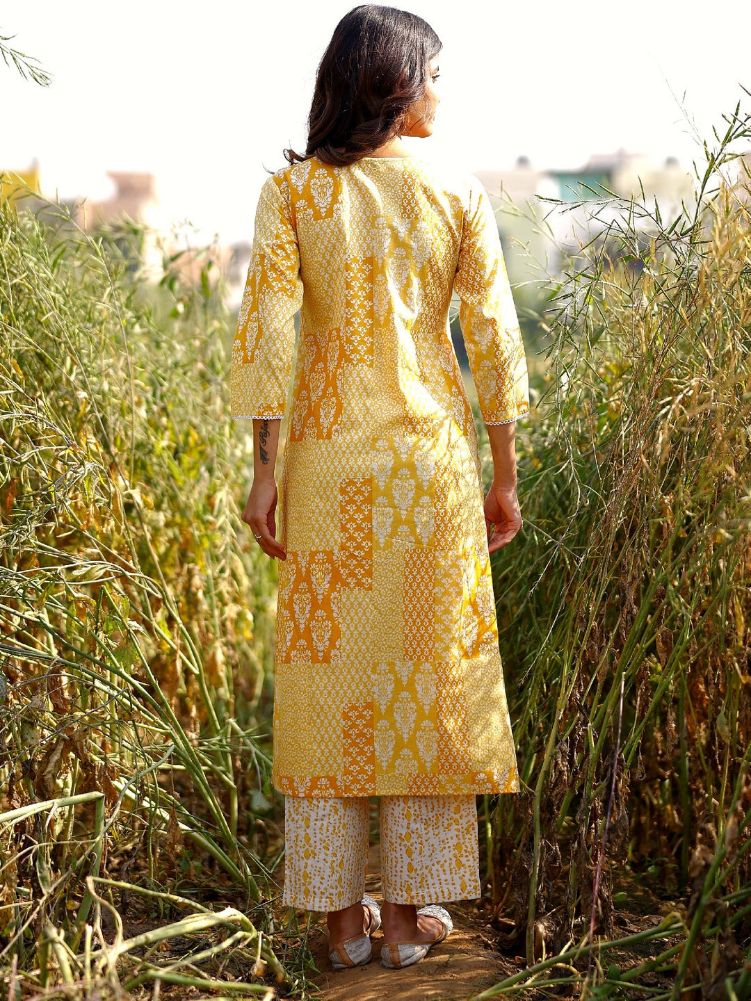 Embroidered Viscose Rayon 3/4 Sleeve Kurta And Trouser Set