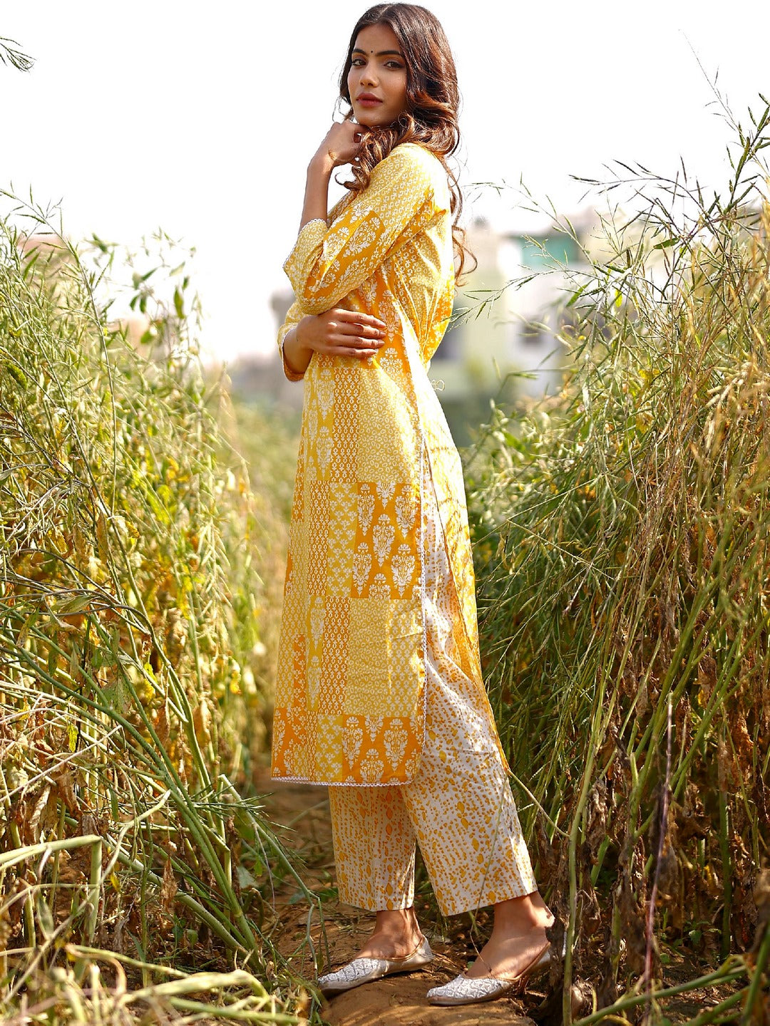 Embroidered Viscose Rayon 3/4 Sleeve Kurta And Trouser Set