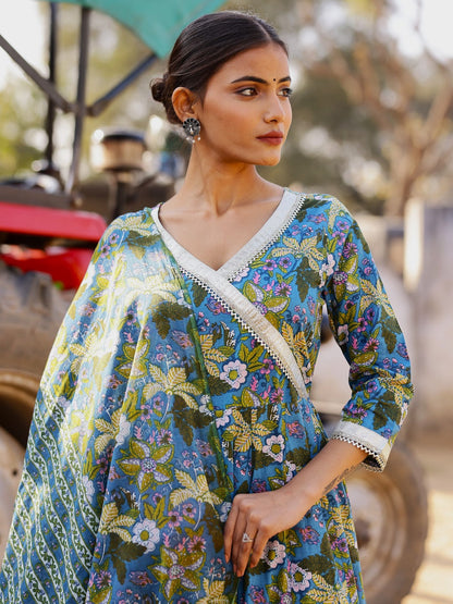 Printed Pure Cotton 3/4 Sleeve Kurta And Trouser Set With Dupatta With Dupatta