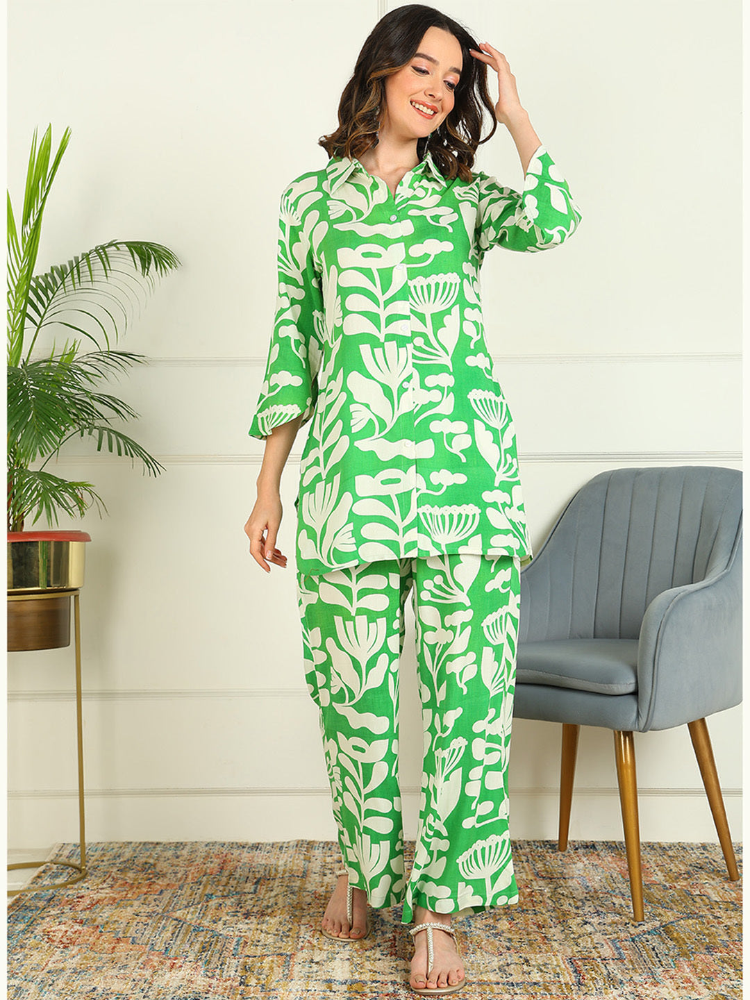 Printed Viscose Rayon 3/4 Sleeve Kurti And Trouser Set