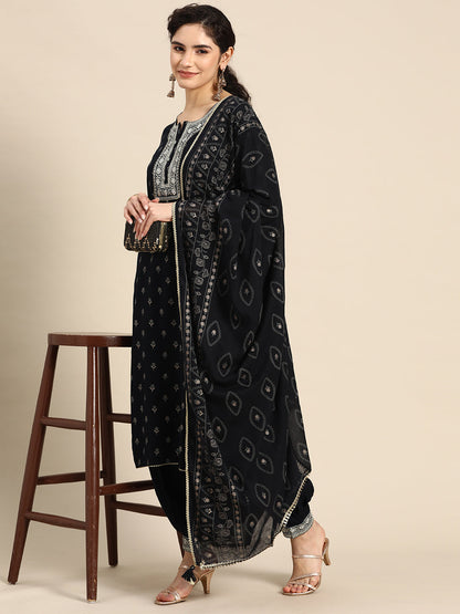 Embroidered Long Straight Rayon kurta Set
