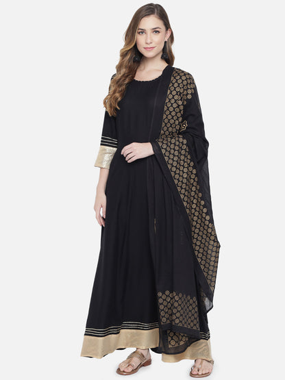 Anarkali Viscose Rayon Three-Quarter Sleeves Kurta With Dupatta