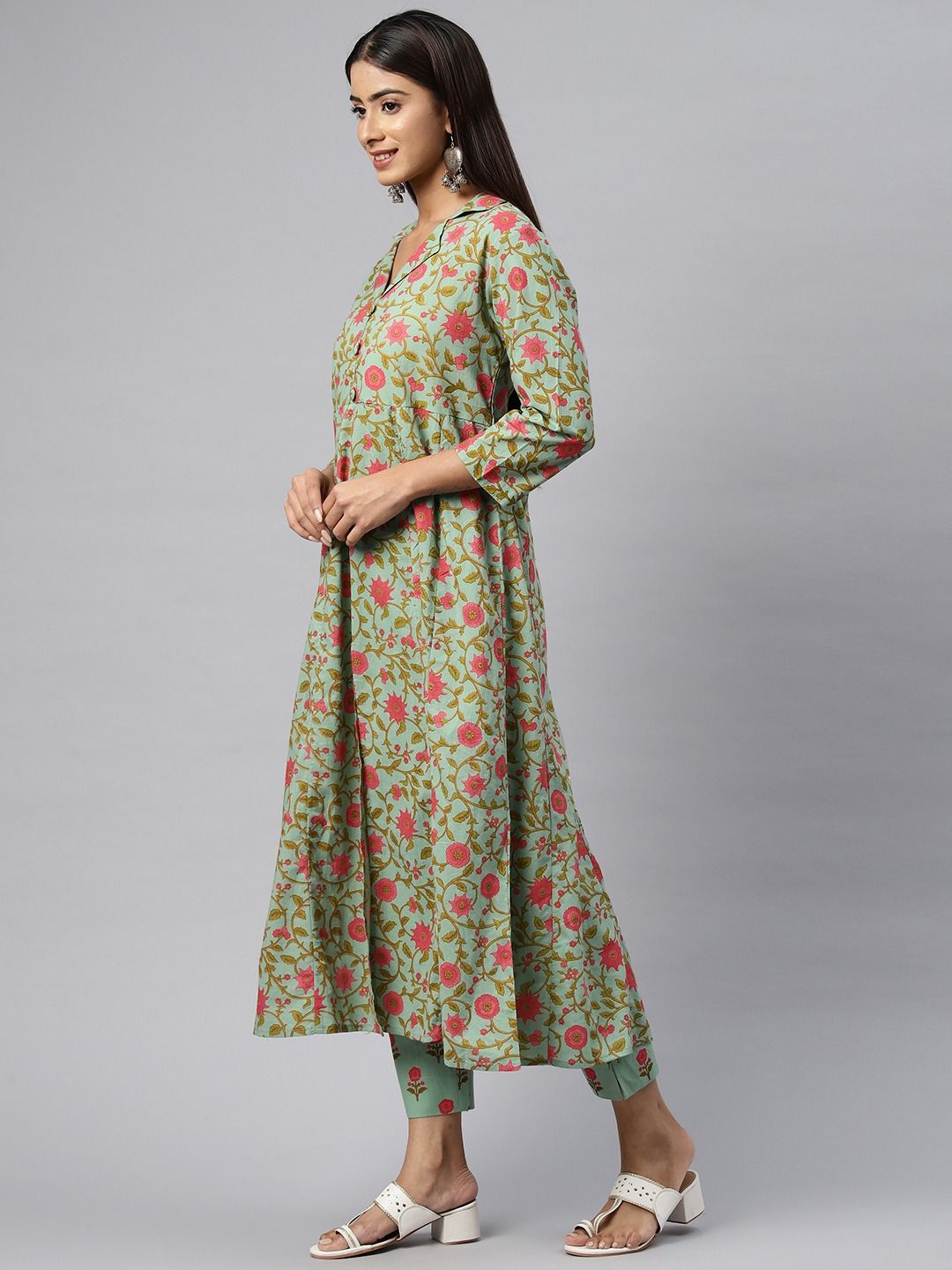 Anarkali Style Cotton Fabric Green Color Kurta With Bottom