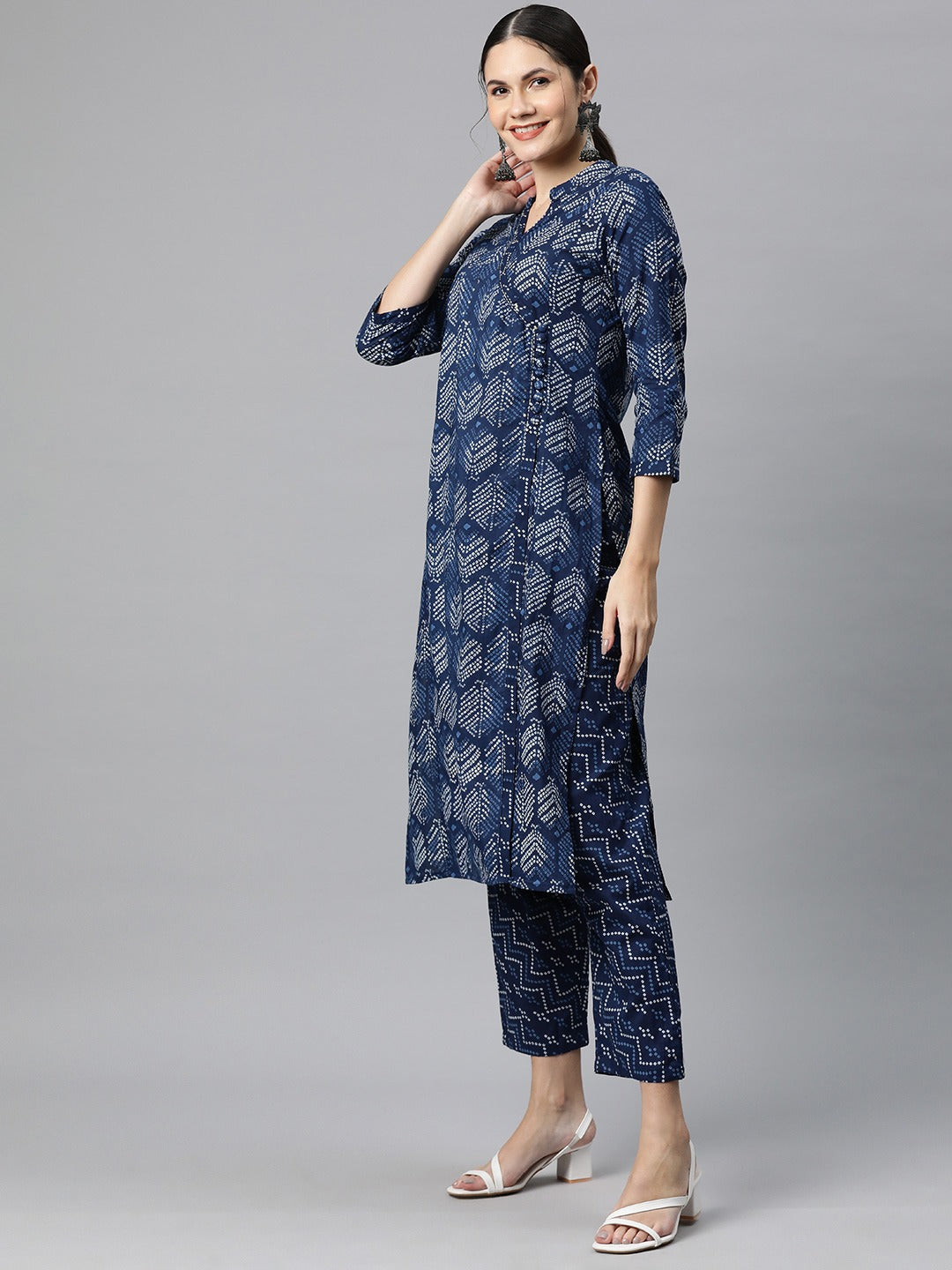 Cotton Bandhani Straight Kurta Pant And Dupatta
