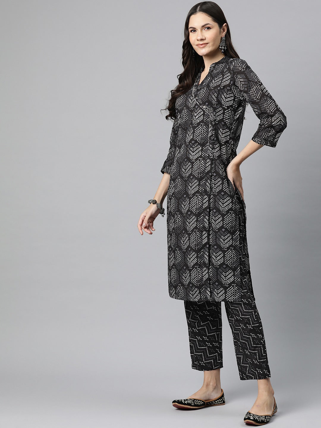 Cotton Bandhani Straight Kurta Pant And Dupatta