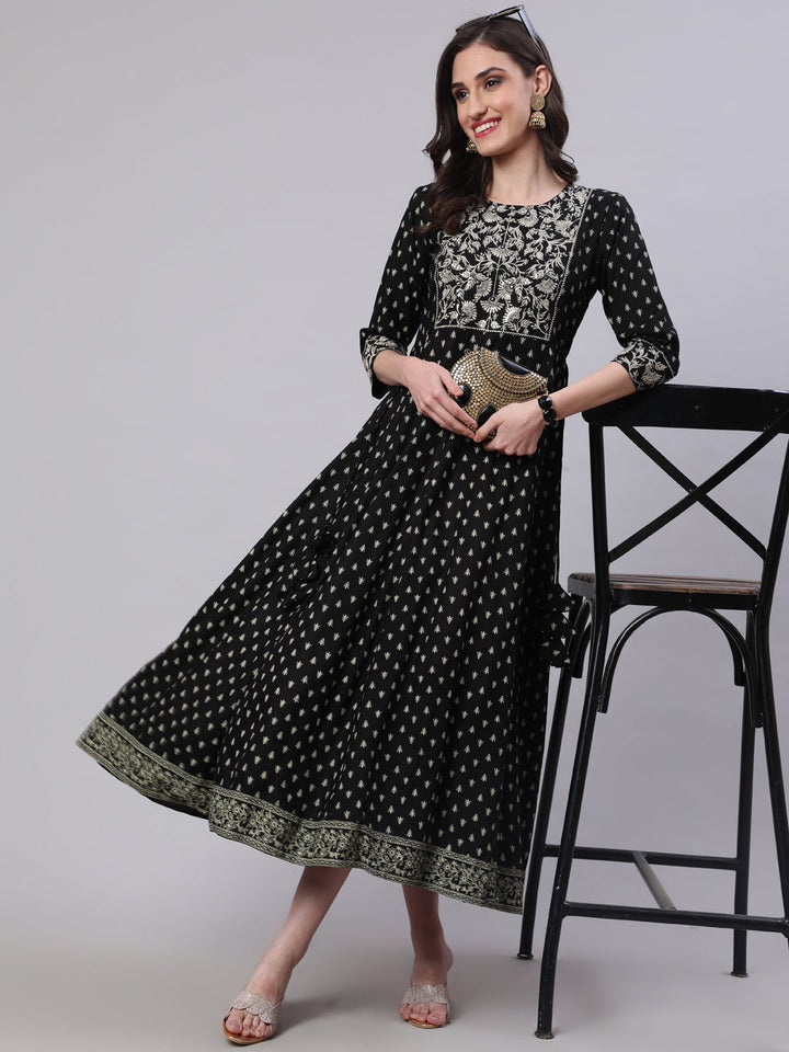 Rayon Embroidered Front slit  3/4 Sleeves Calf Kurta