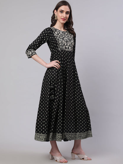 Rayon Embroidered Front slit  3/4 Sleeves Calf Kurta