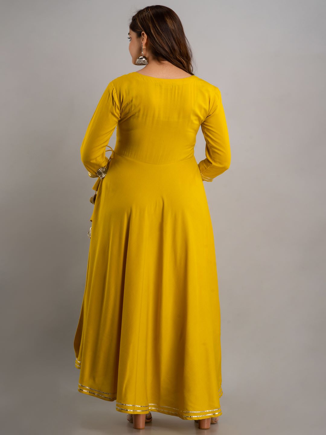 Embroidered Flared Round Neck 3/4 Sleeve Ankle Length Viscose Rayon Kurta