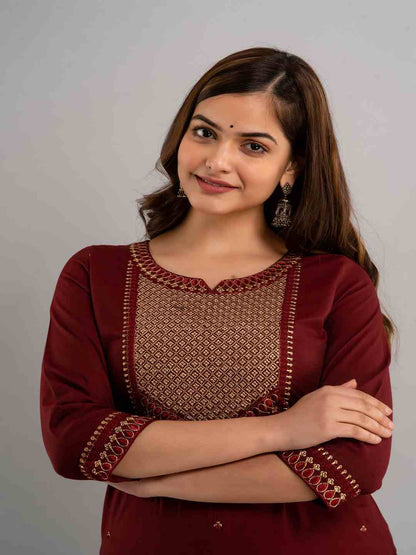 Embroidered Viscose Rayon Round Neck 3/4 Sleeves Calf Length Straight Kurta