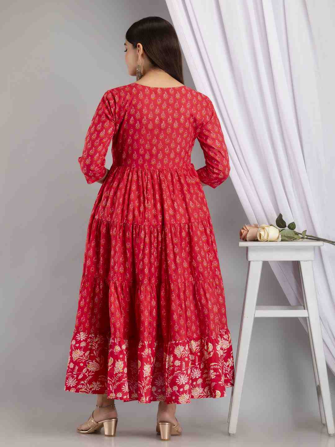 Cotton Calf Length Printed Flared 3/4 Sleeve Round Neck Kurta