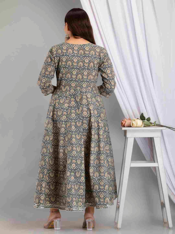 Cotton Calf Length Printed Flared 3/4 Sleeve V Neck Kurta