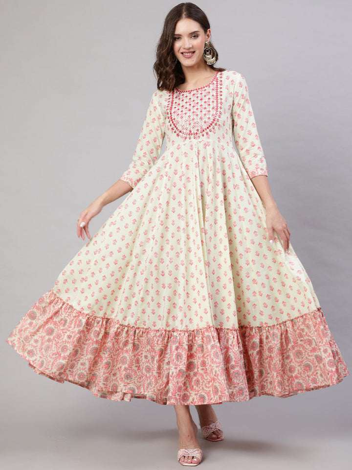 Rayon Ankle Length Flared 3/4 Sleeves Printed &amp; Embroidery  V Neck Kurta