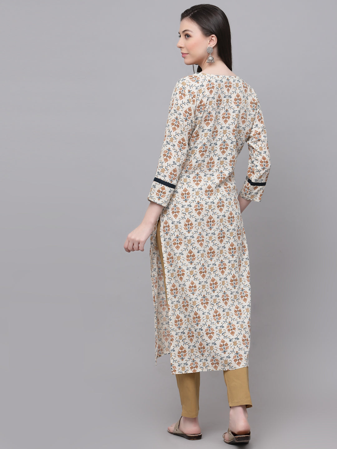 Rayon Embroidered Straight Kurta (Cream)
